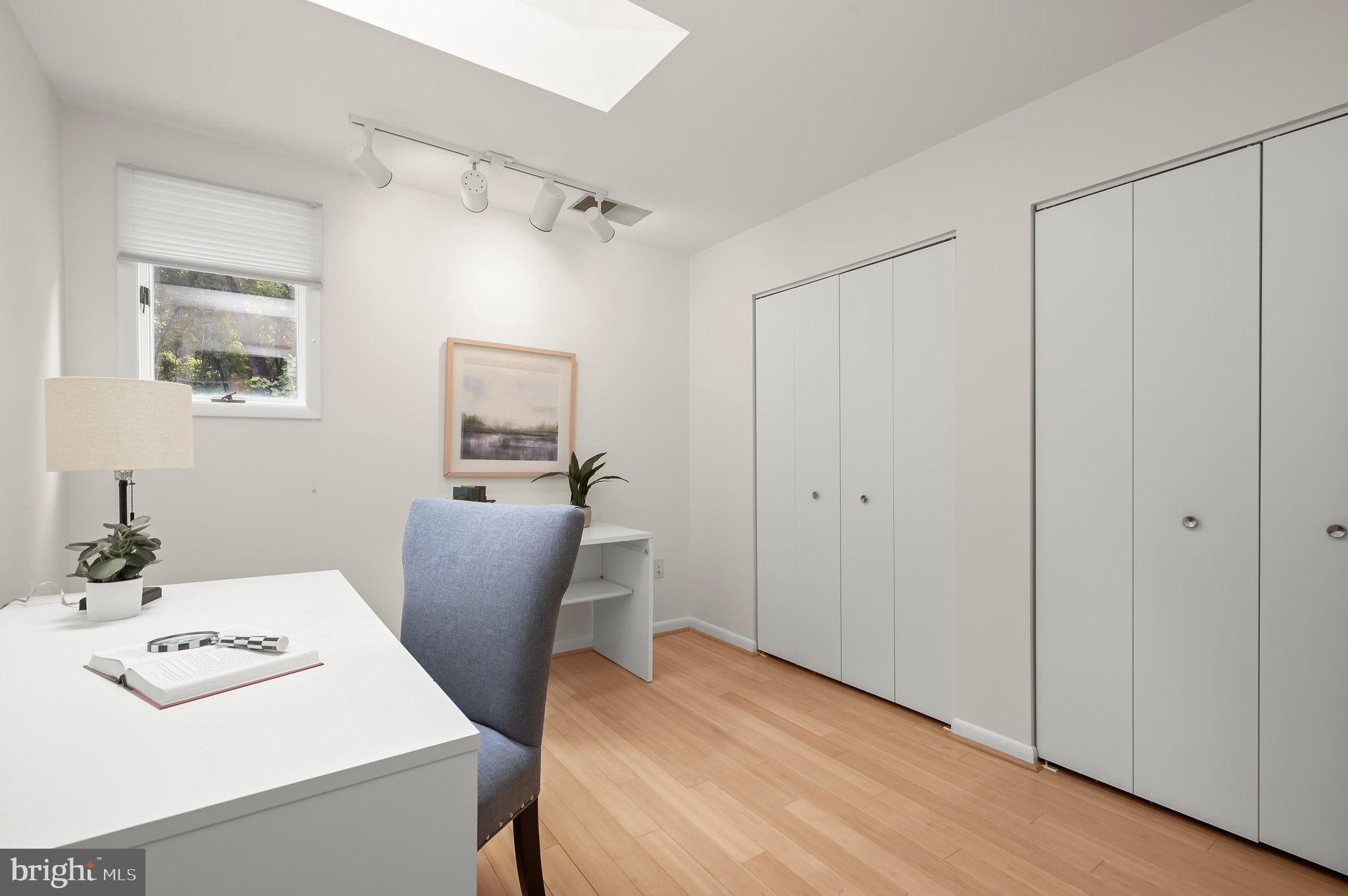 WATERFORD - Residential