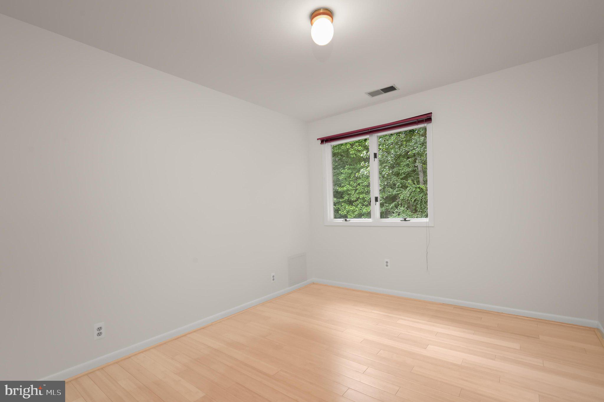 WATERFORD - Residential