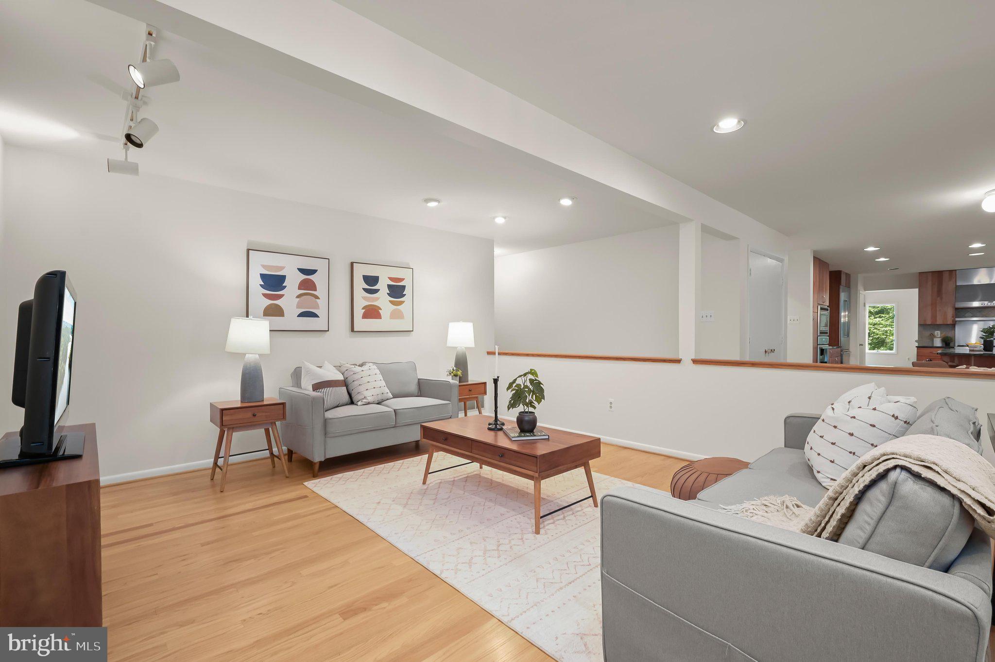 WATERFORD - Residential