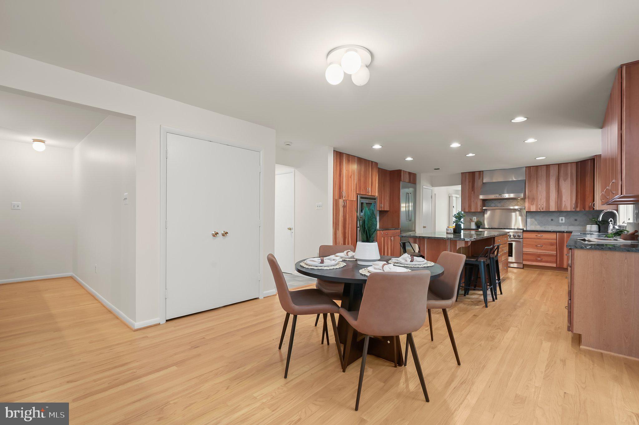 WATERFORD - Residential