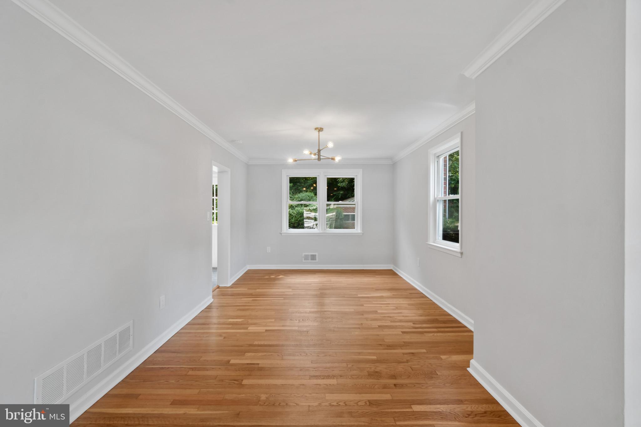 GLENMONT - Residential