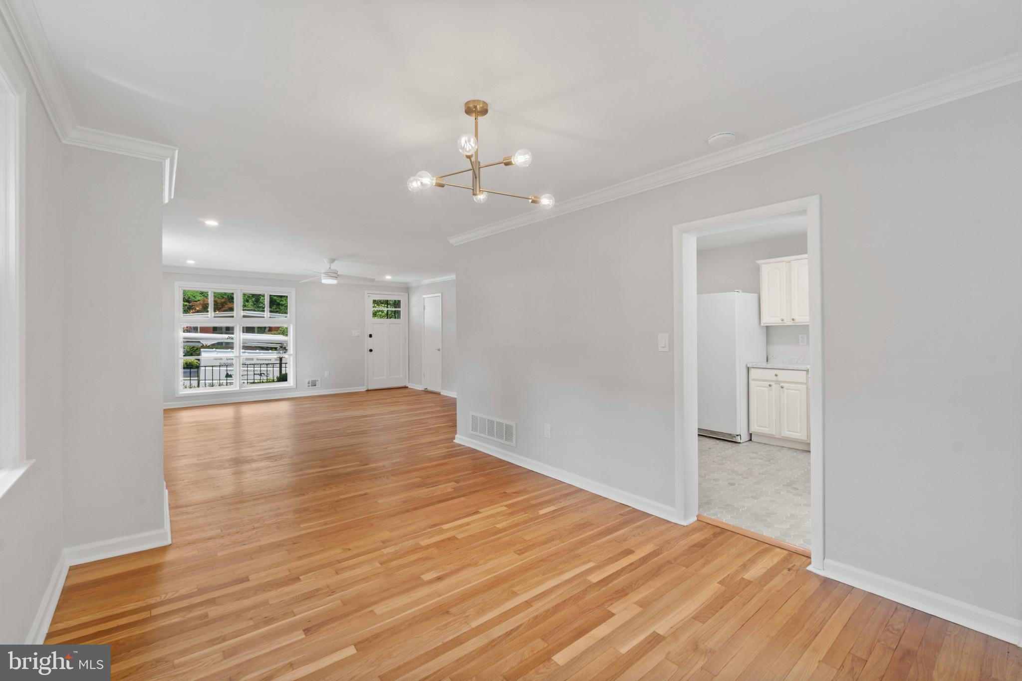 GLENMONT - Residential
