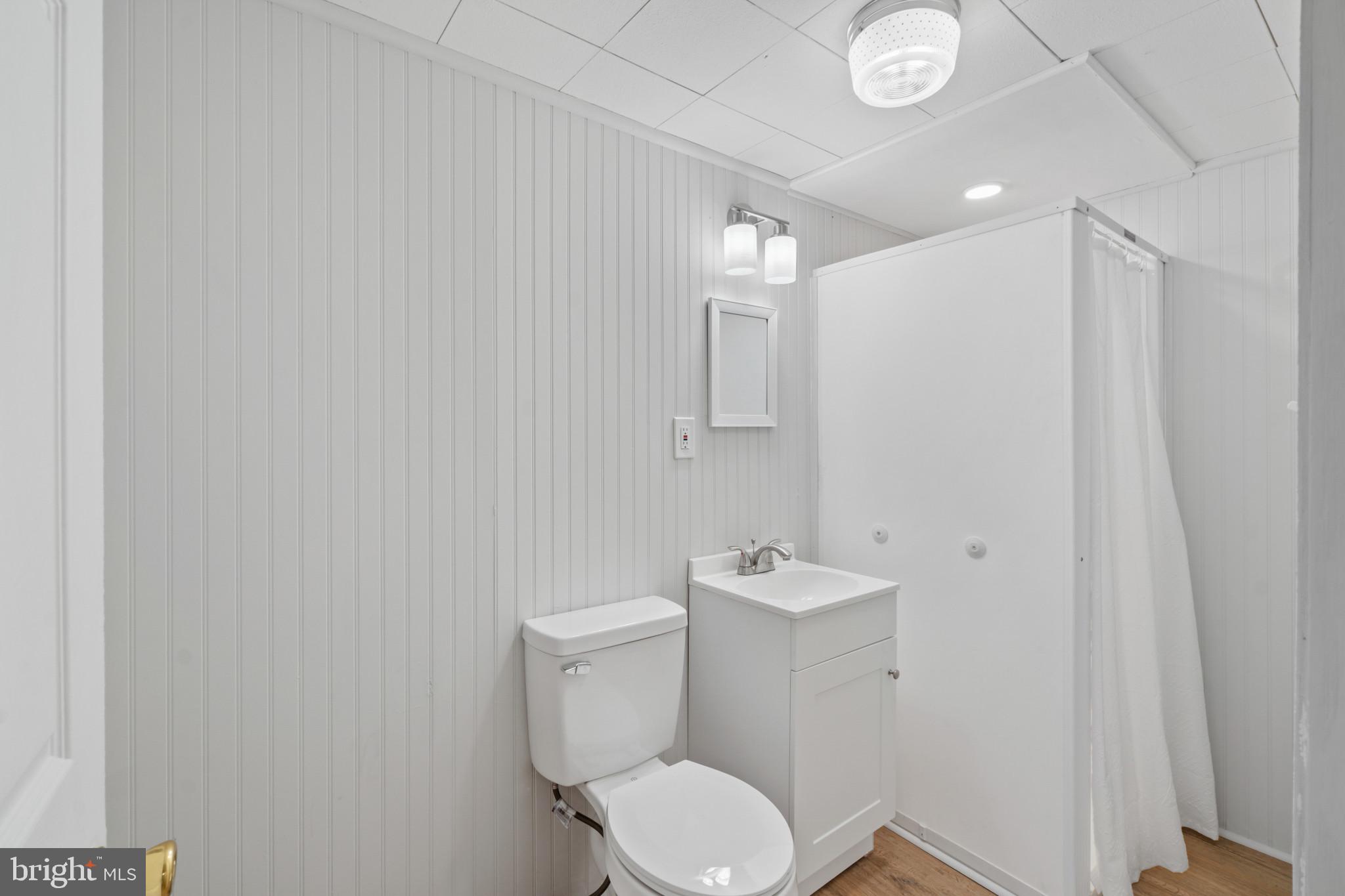 GLENMONT - Residential