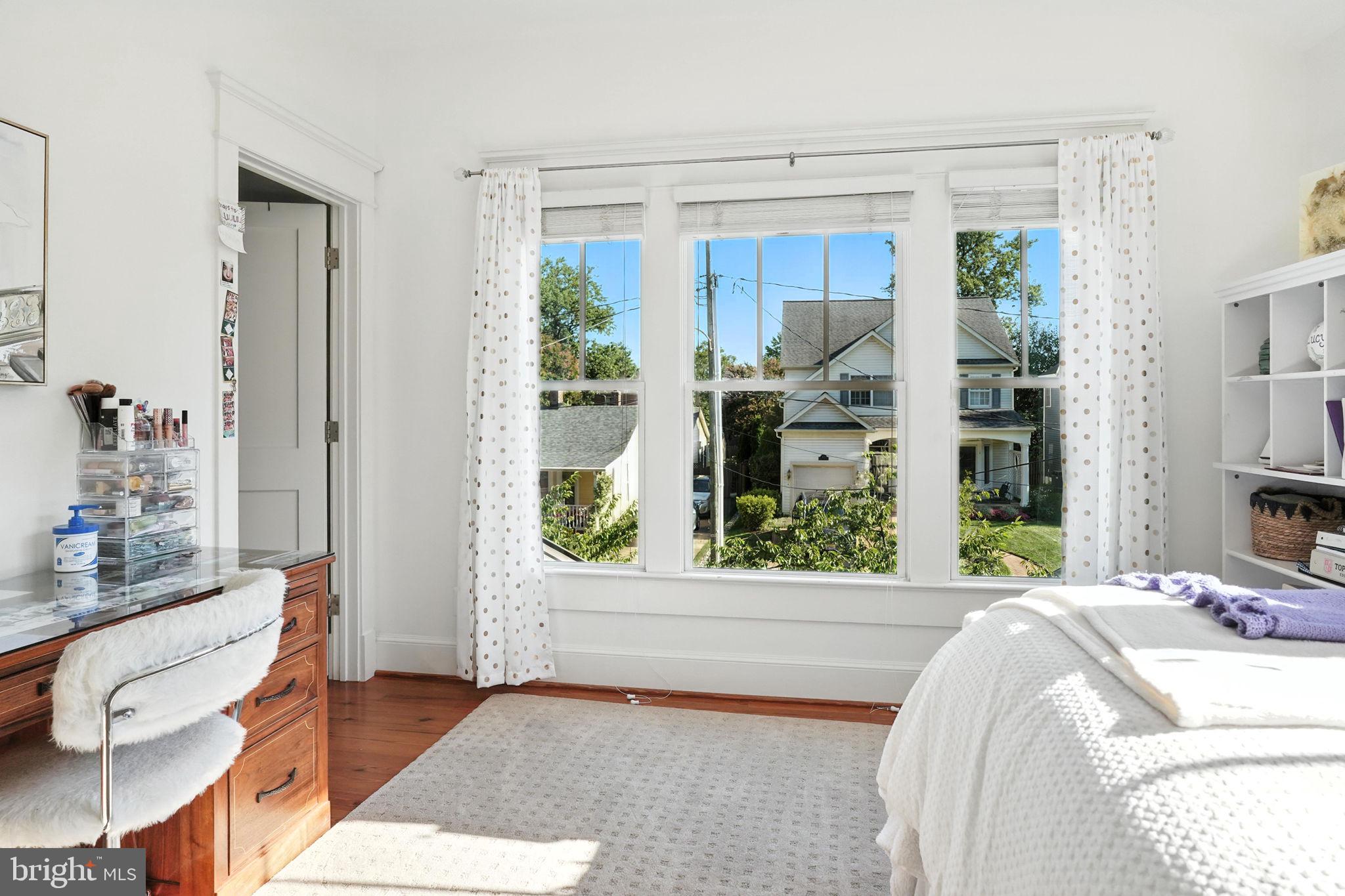 DEL RAY - Residential