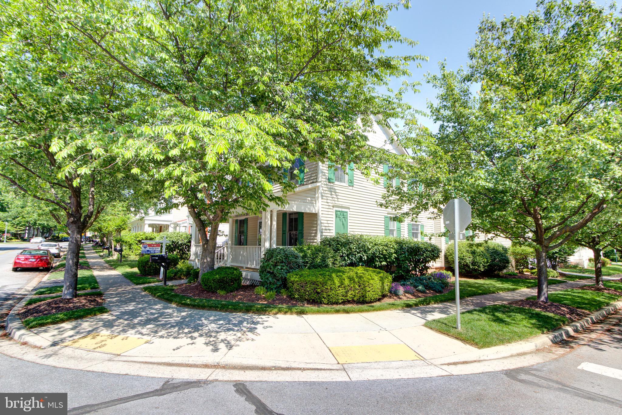 KING FARM WATKINS POND - Residential