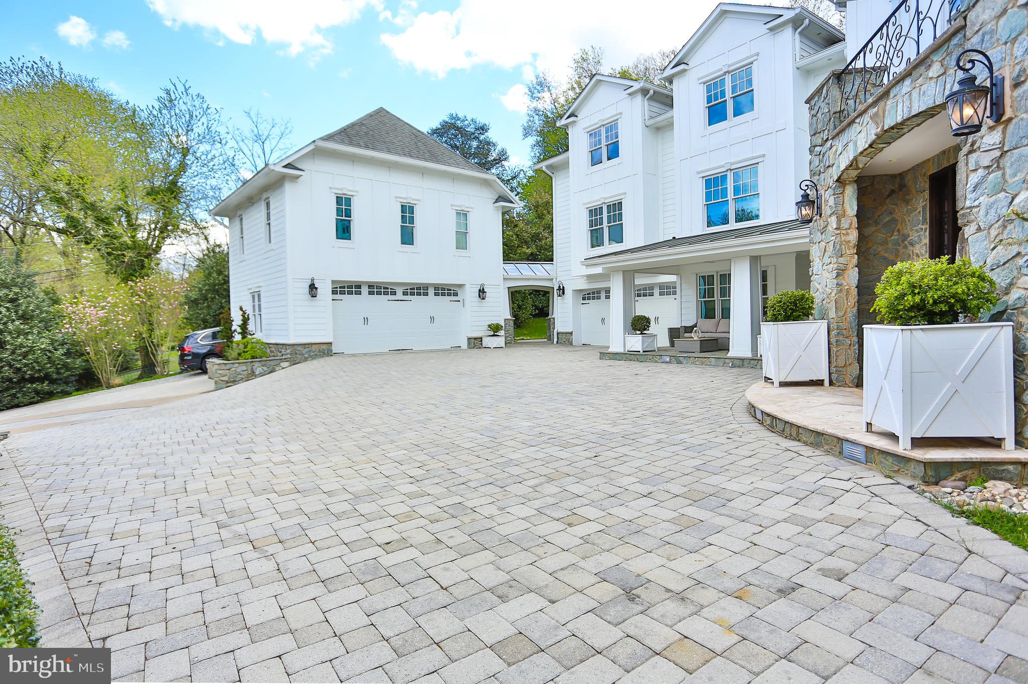 CHESTERBROOK - Residential