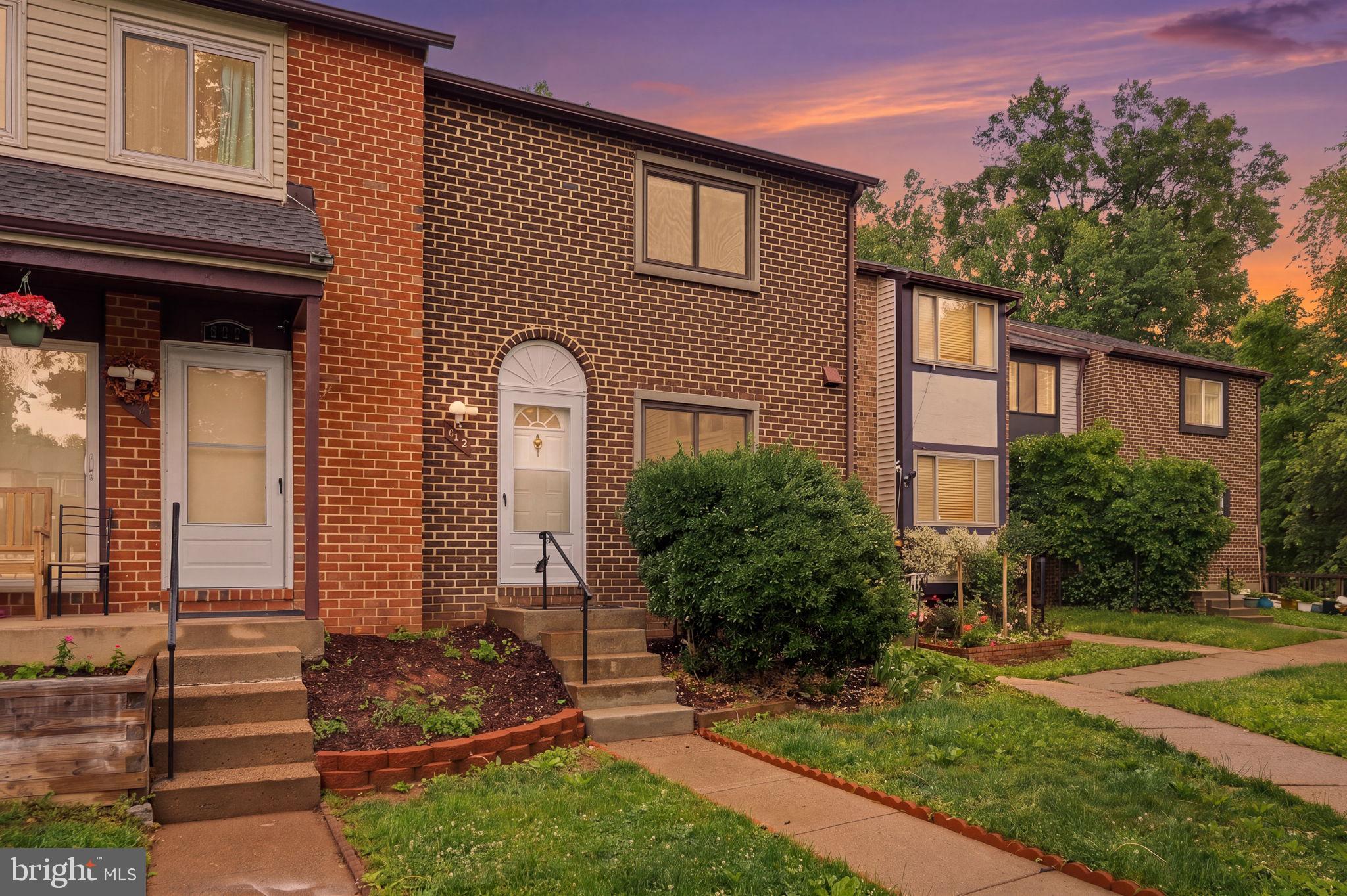 SUGARLAND RUN - Residential
