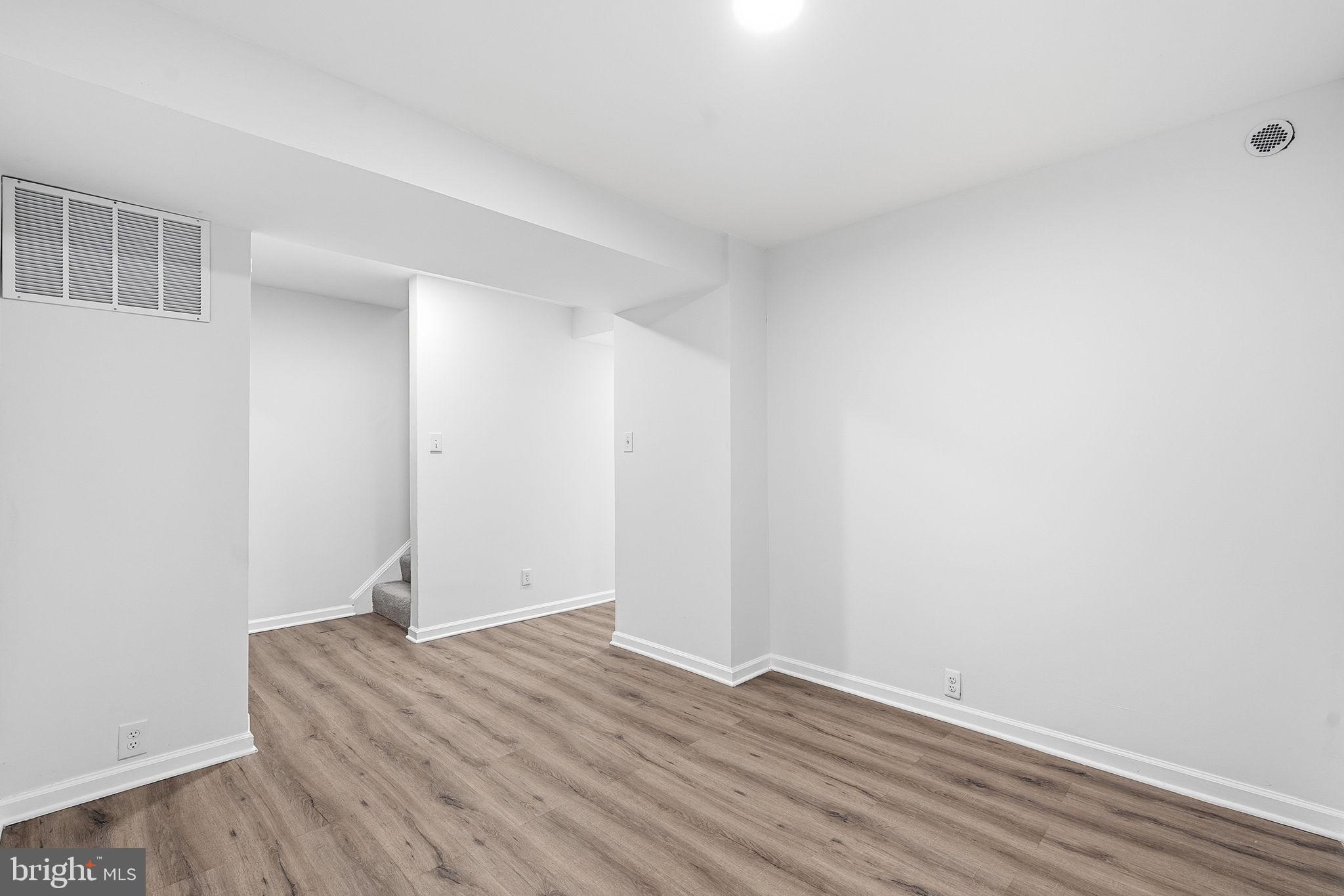 SUGARLAND RUN - Residential