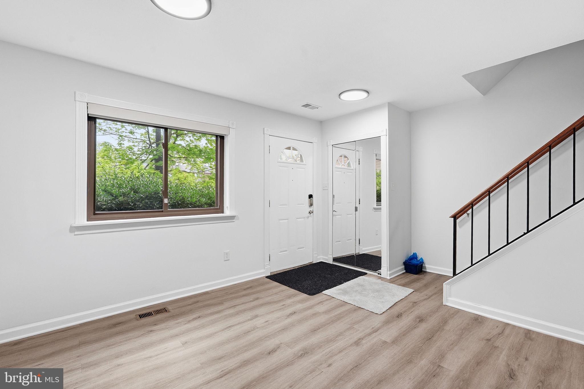 SUGARLAND RUN - Residential