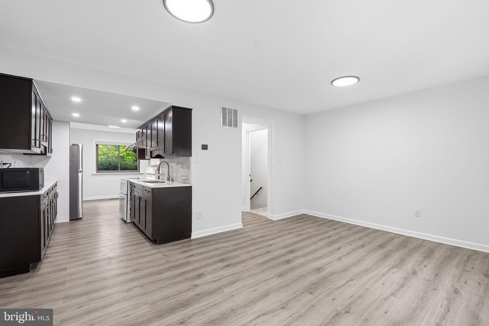 SUGARLAND RUN - Residential