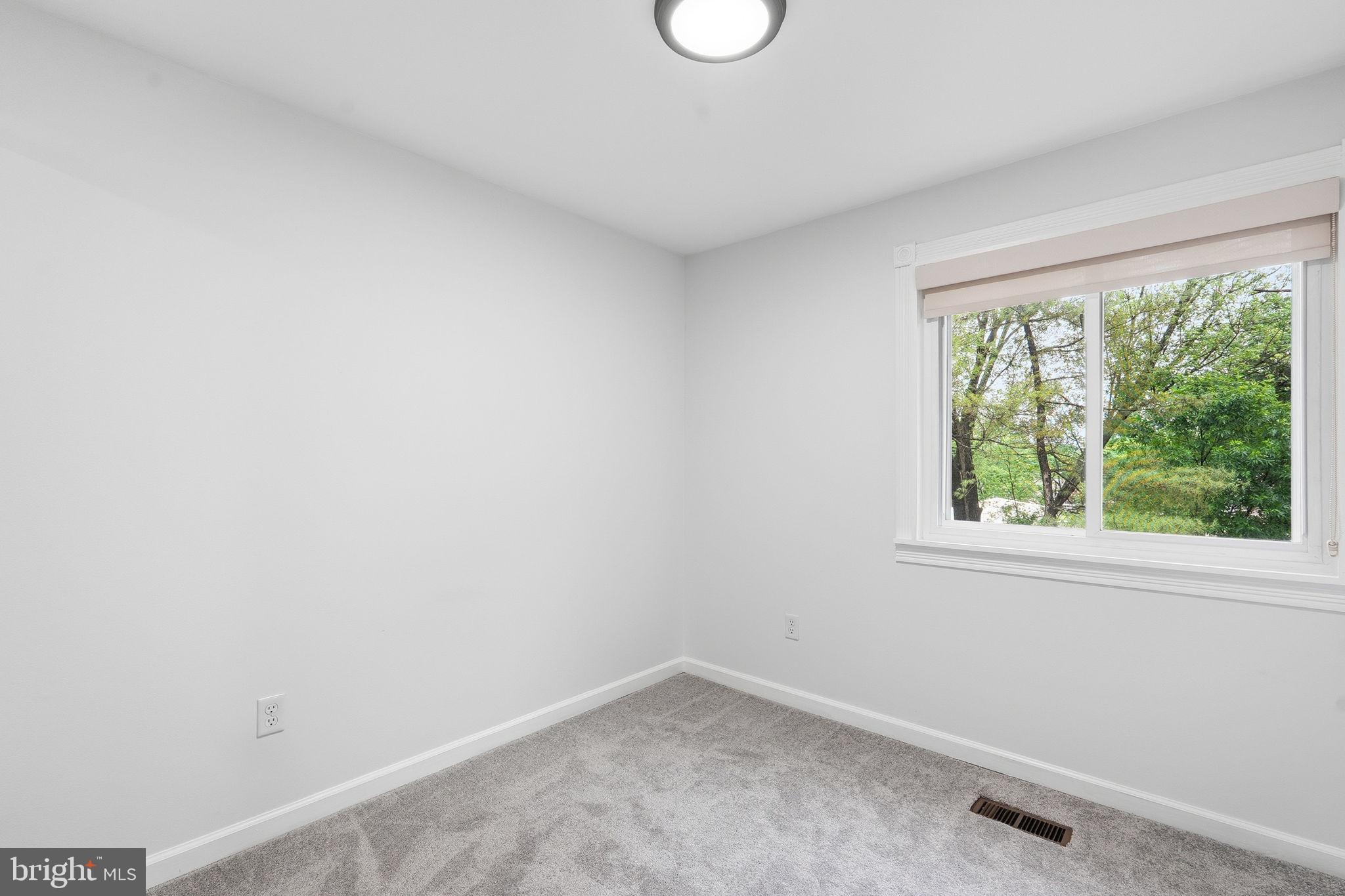 SUGARLAND RUN - Residential