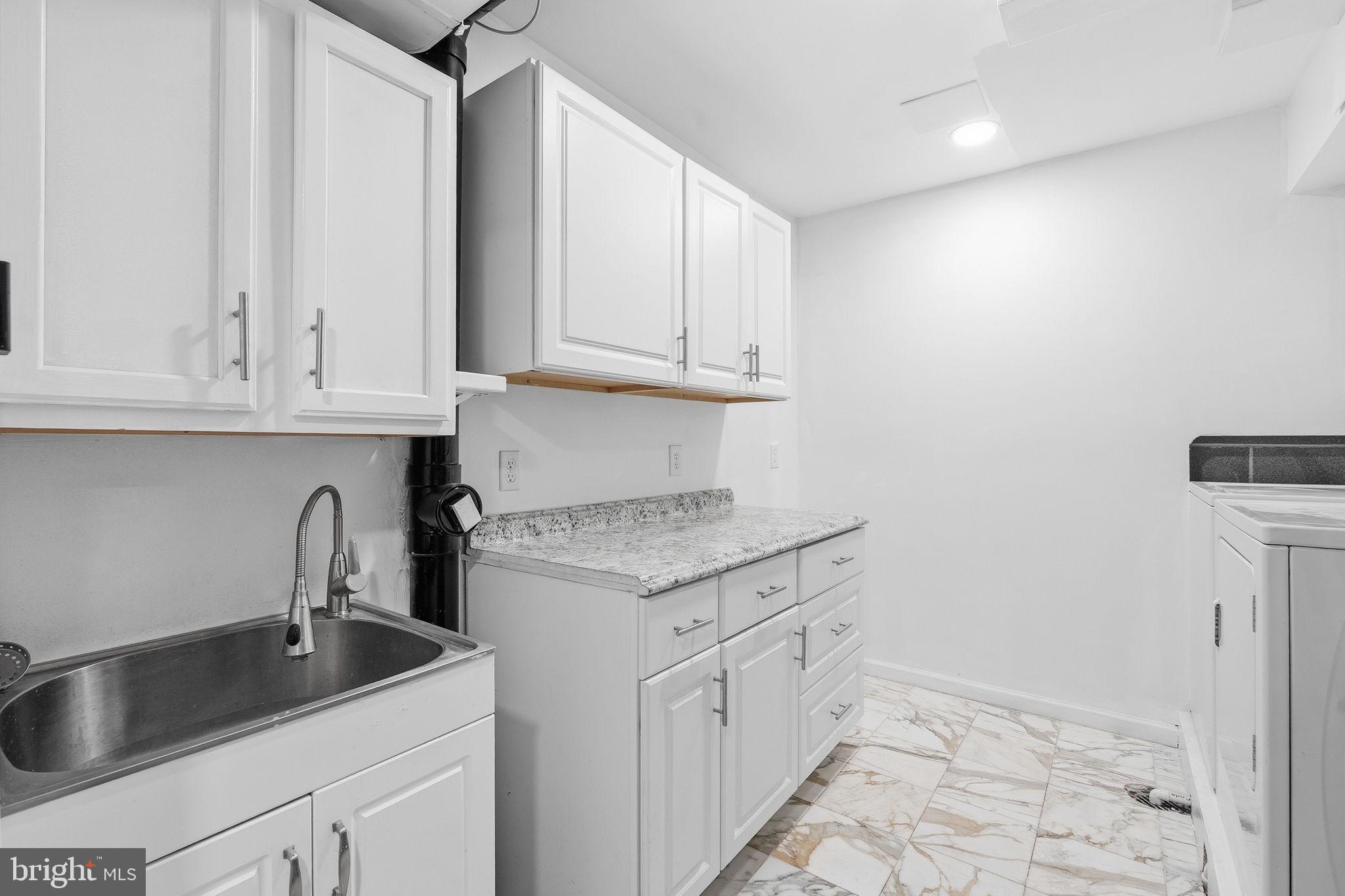SUGARLAND RUN - Residential