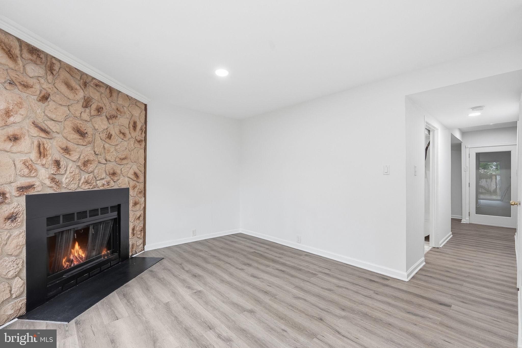 SUGARLAND RUN - Residential