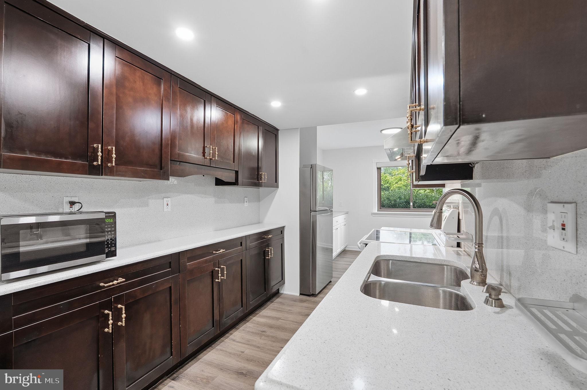 SUGARLAND RUN - Residential