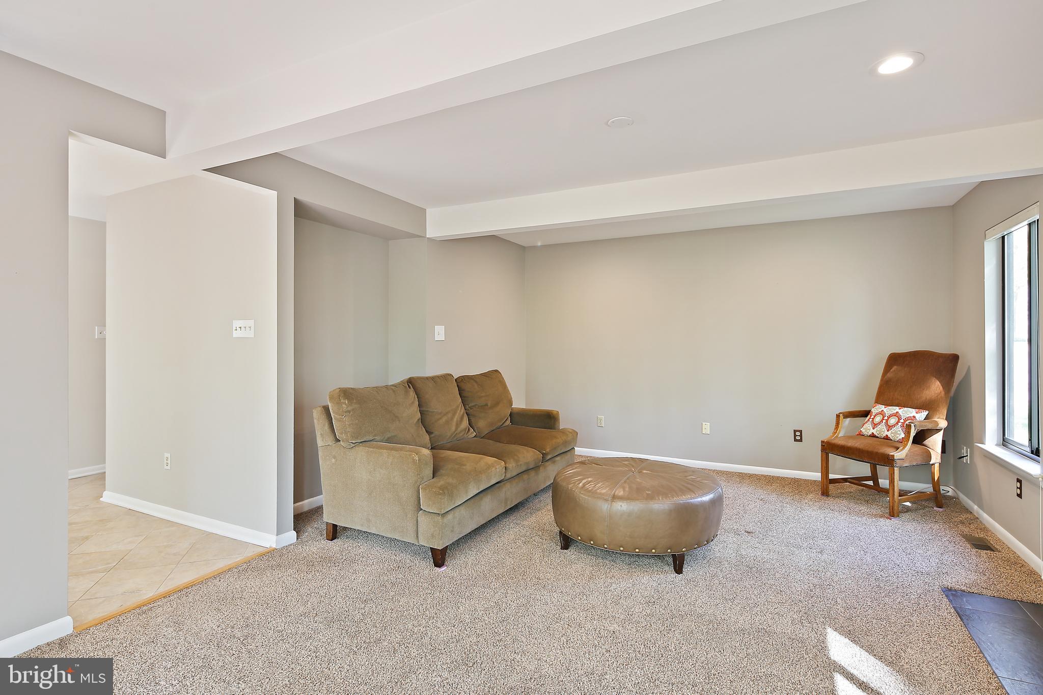 VILLAGE OF HICKORY RIDGE - Residential