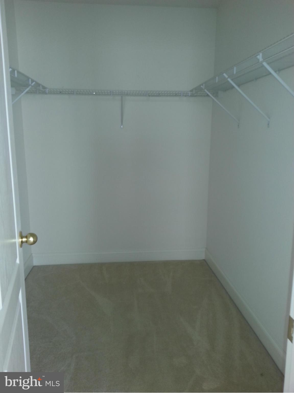 BRUNTON - Residential Lease