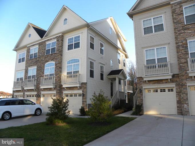 BRUNTON - Residential Lease