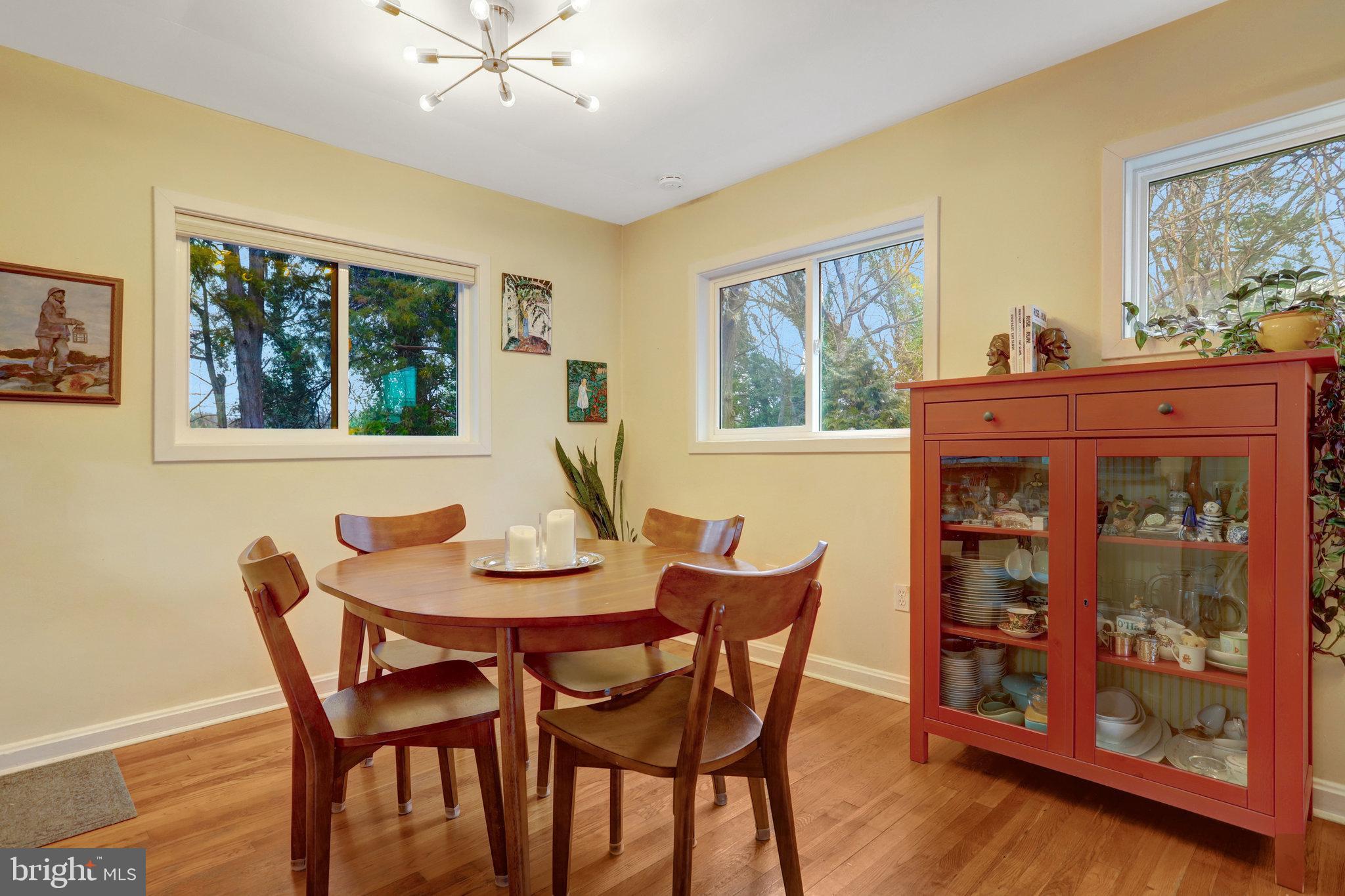 CAMERON HEIGHTS - Residential