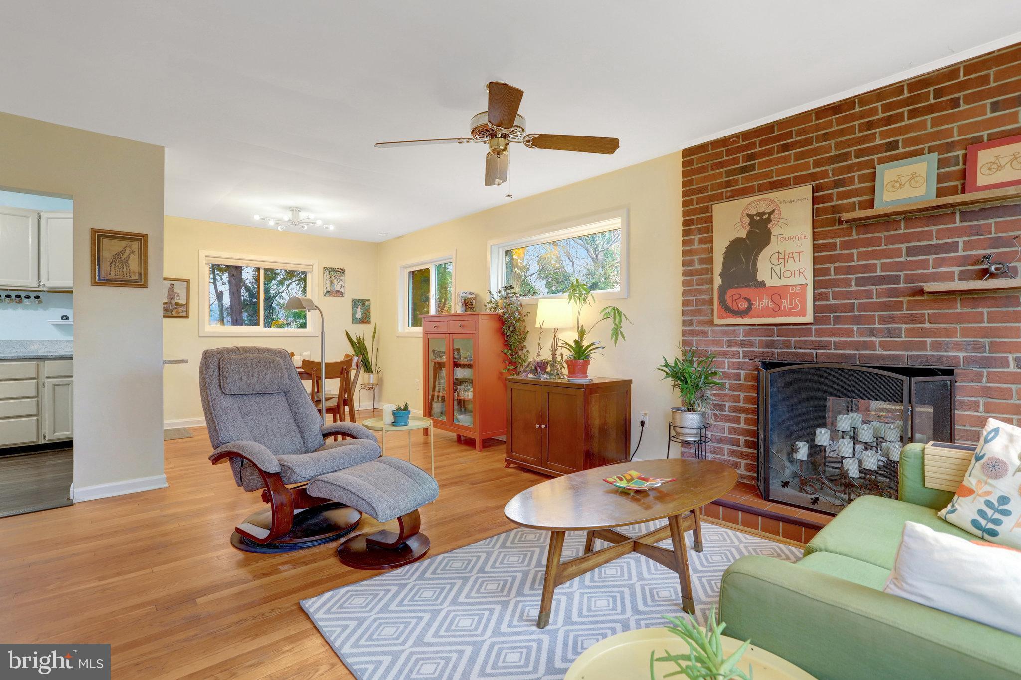 CAMERON HEIGHTS - Residential