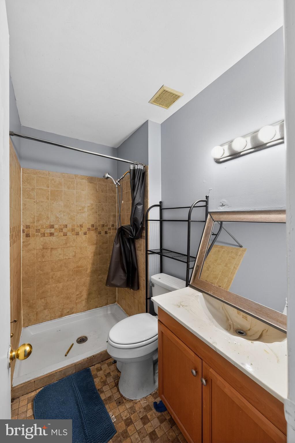 CIPRIANO WOODS - Residential