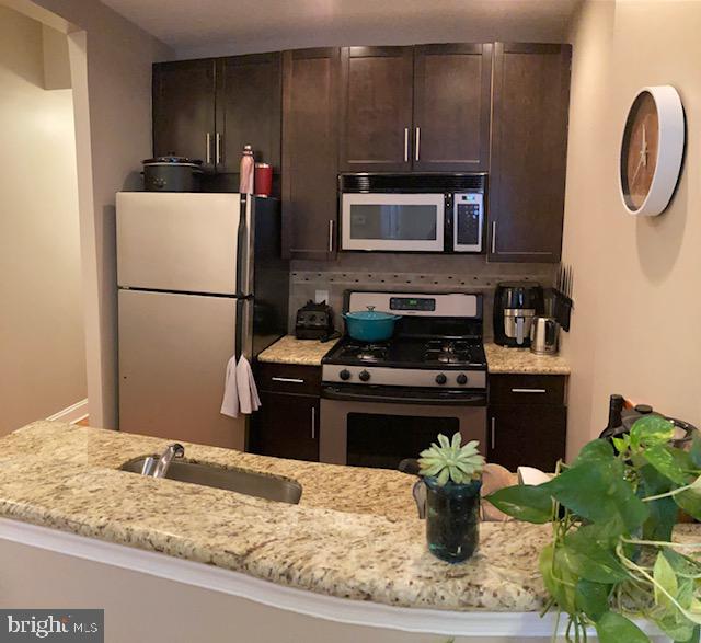 FISHTOWN - Residential Lease