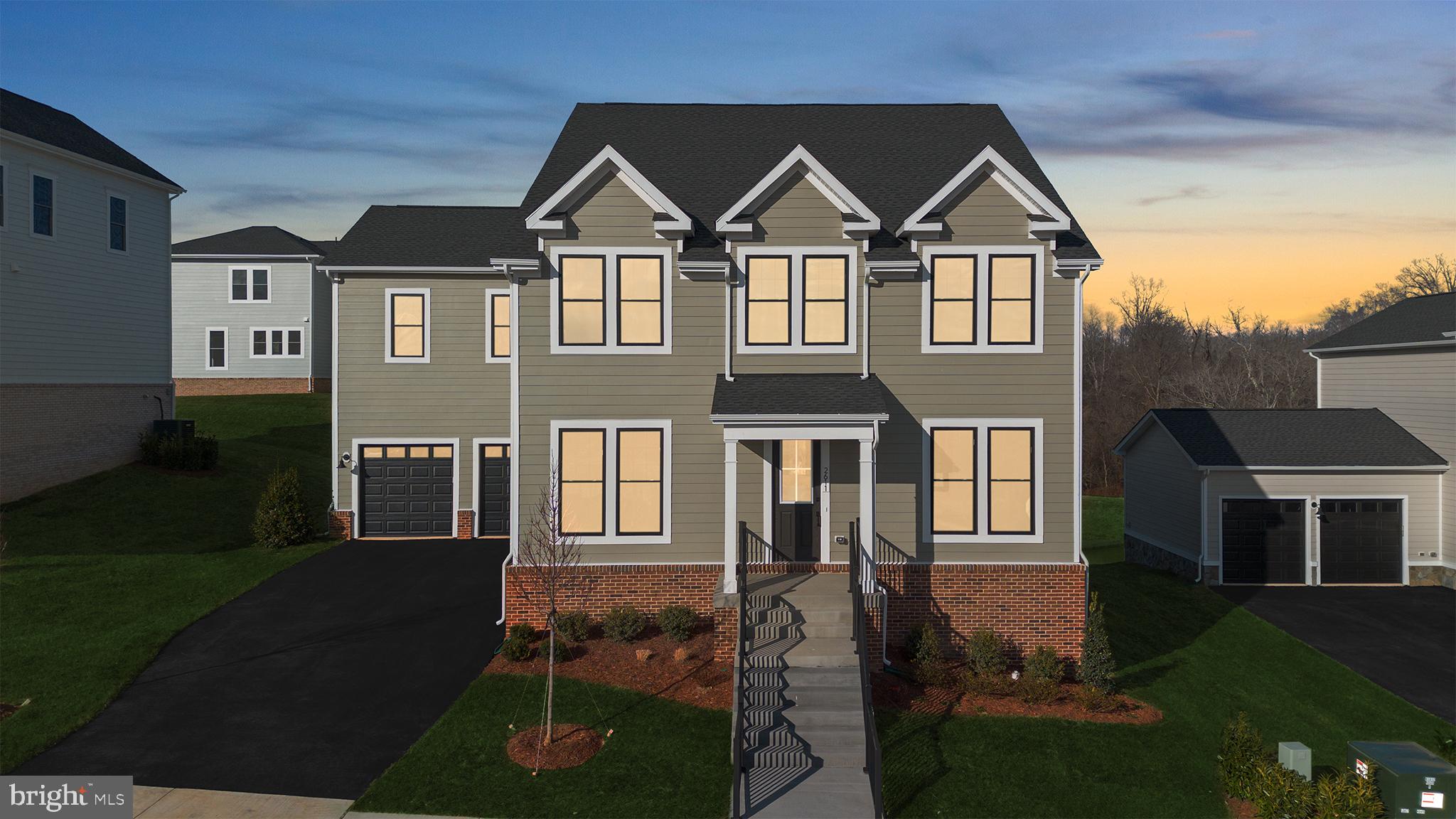 HERITAGE AT MARSHALL - Residential