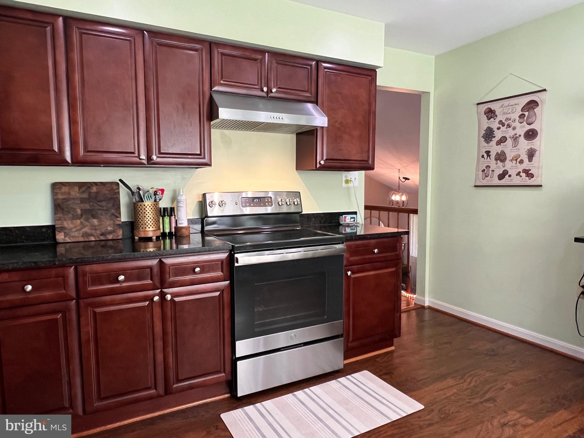 AFTON GLEN - Residential Lease