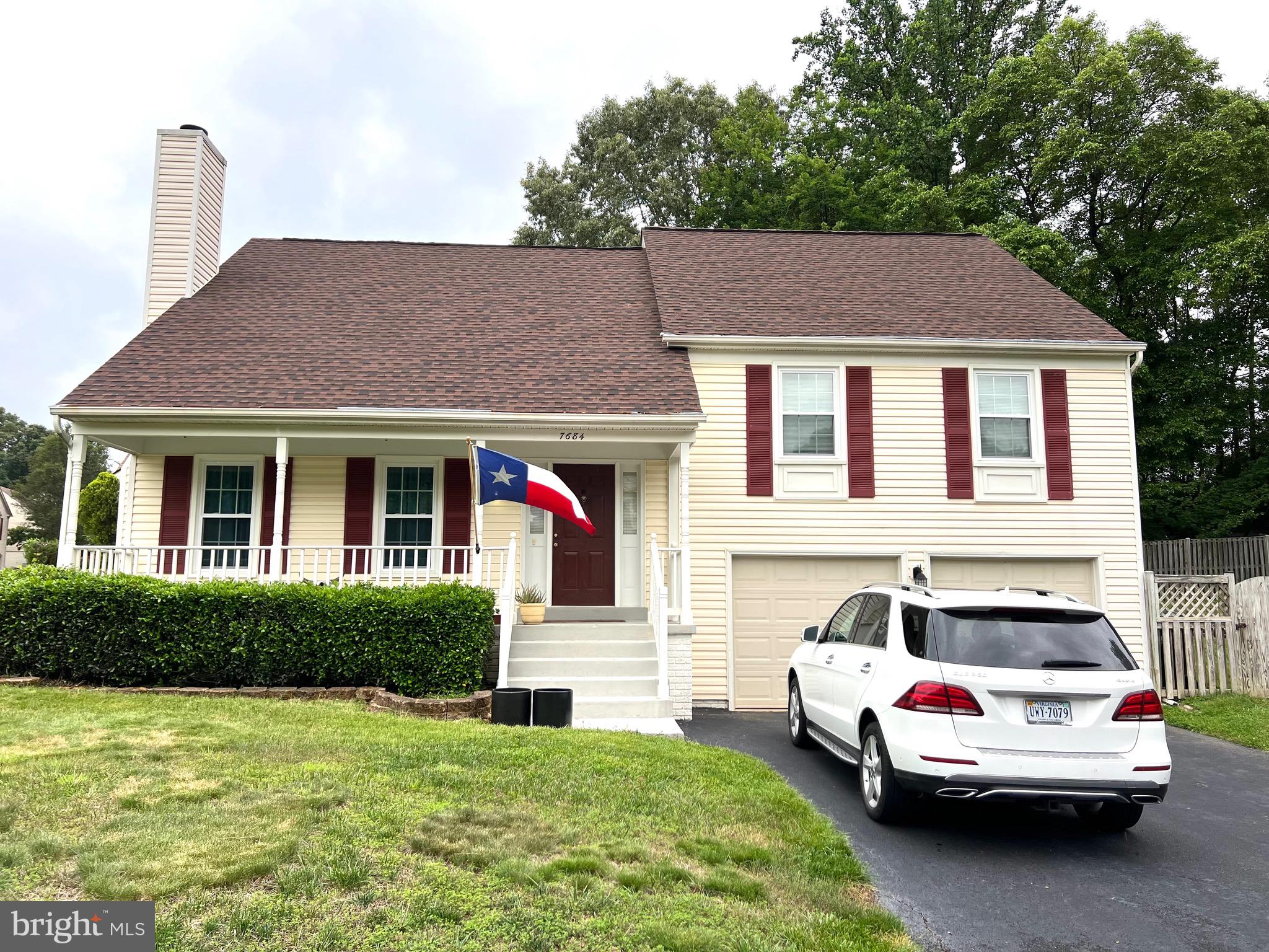 AFTON GLEN - Residential Lease