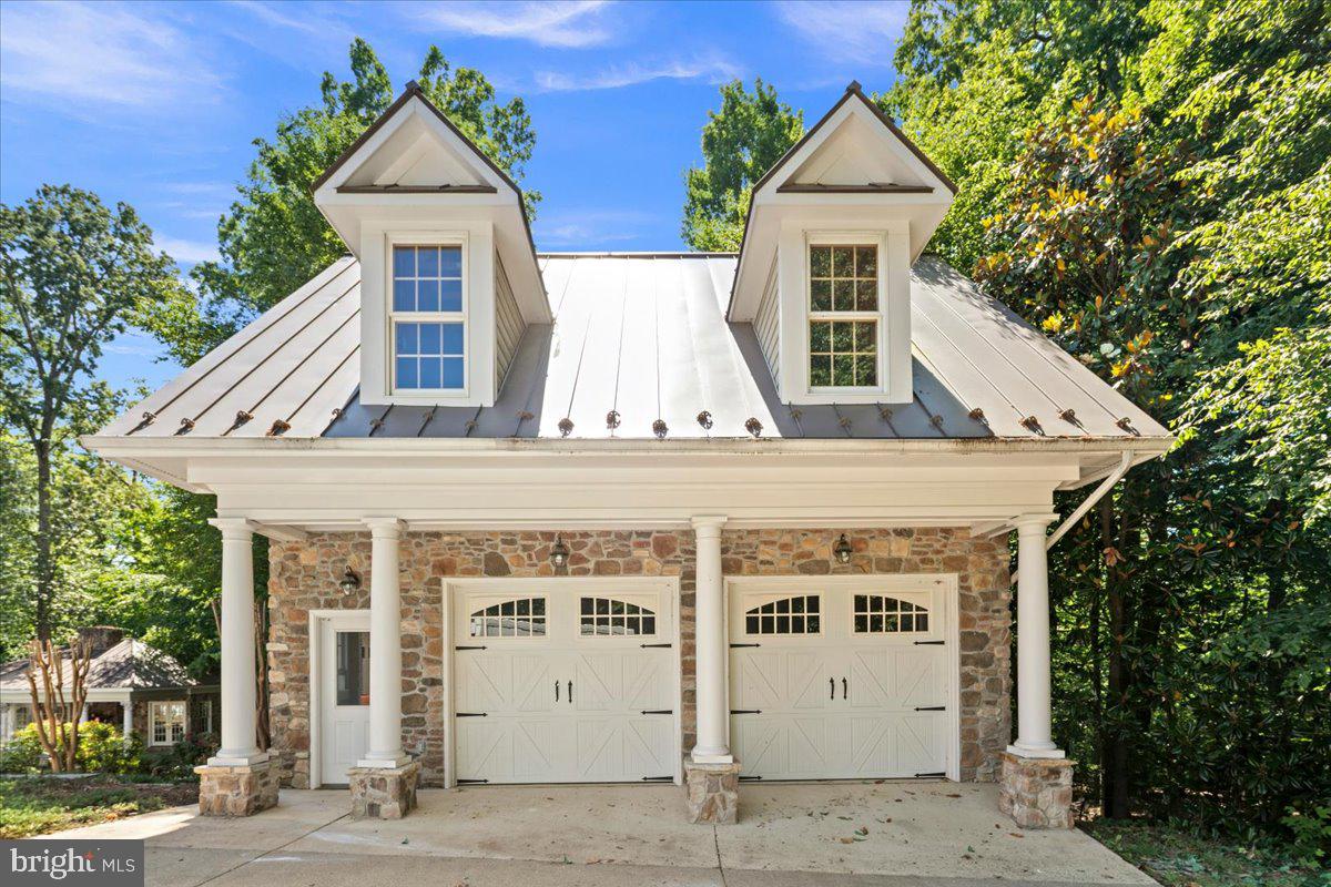 BALMORAL GREENS - Residential