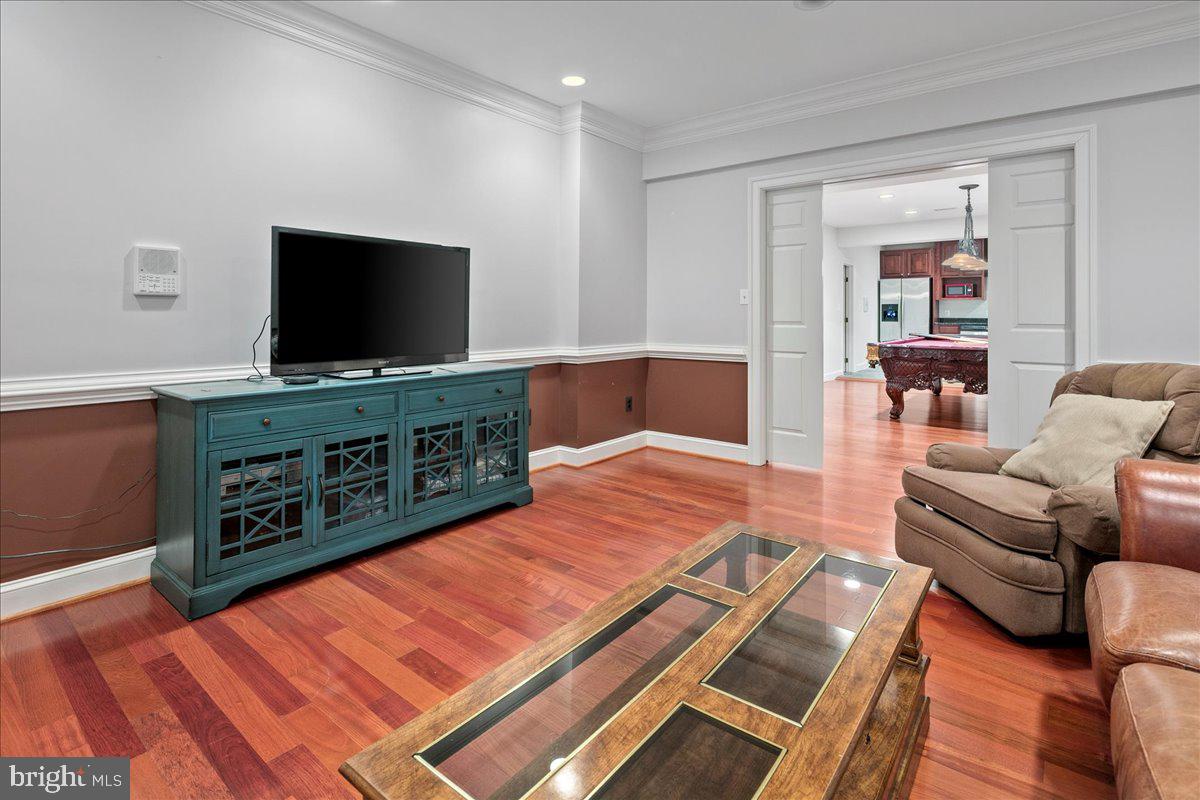 BALMORAL GREENS - Residential