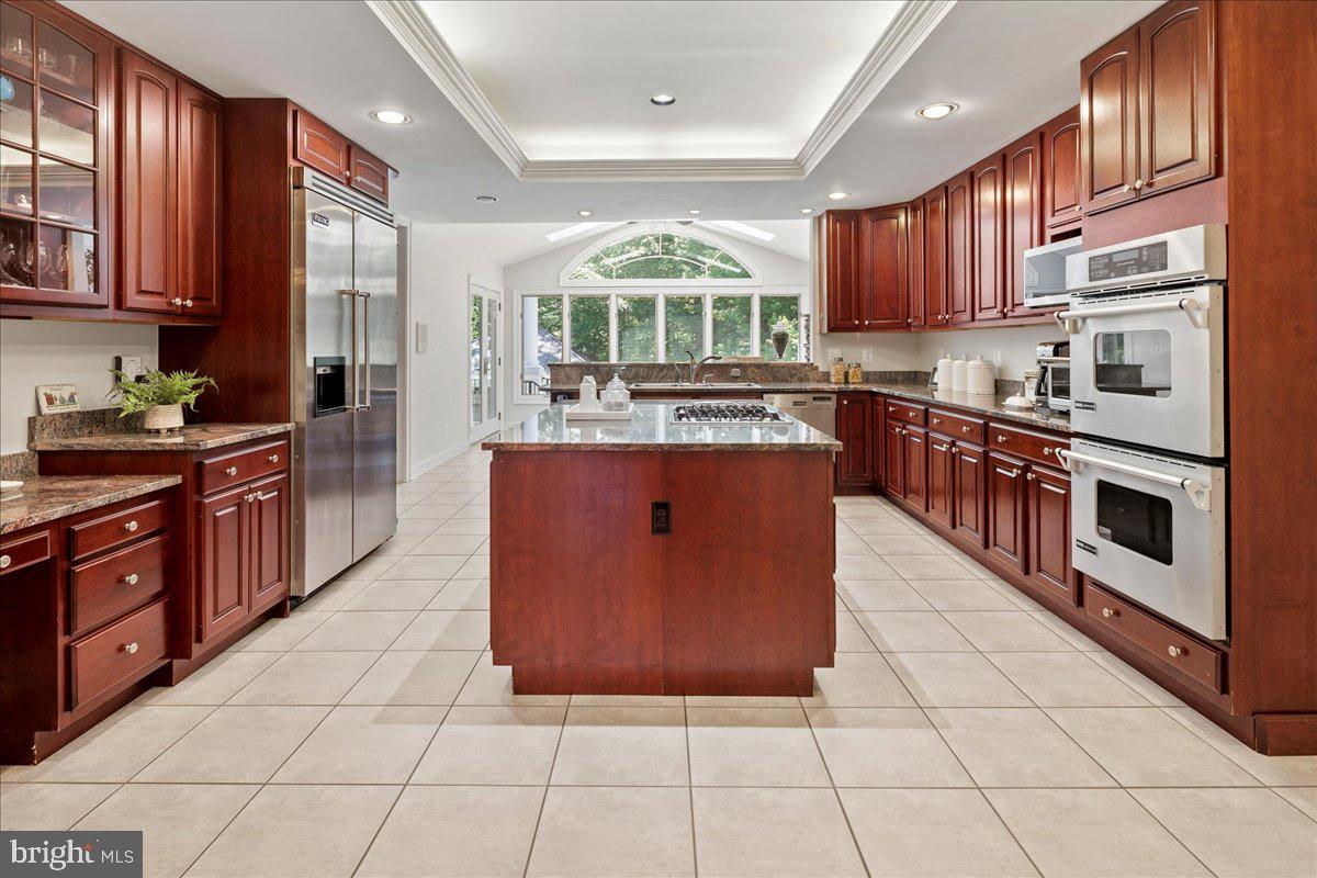BALMORAL GREENS - Residential