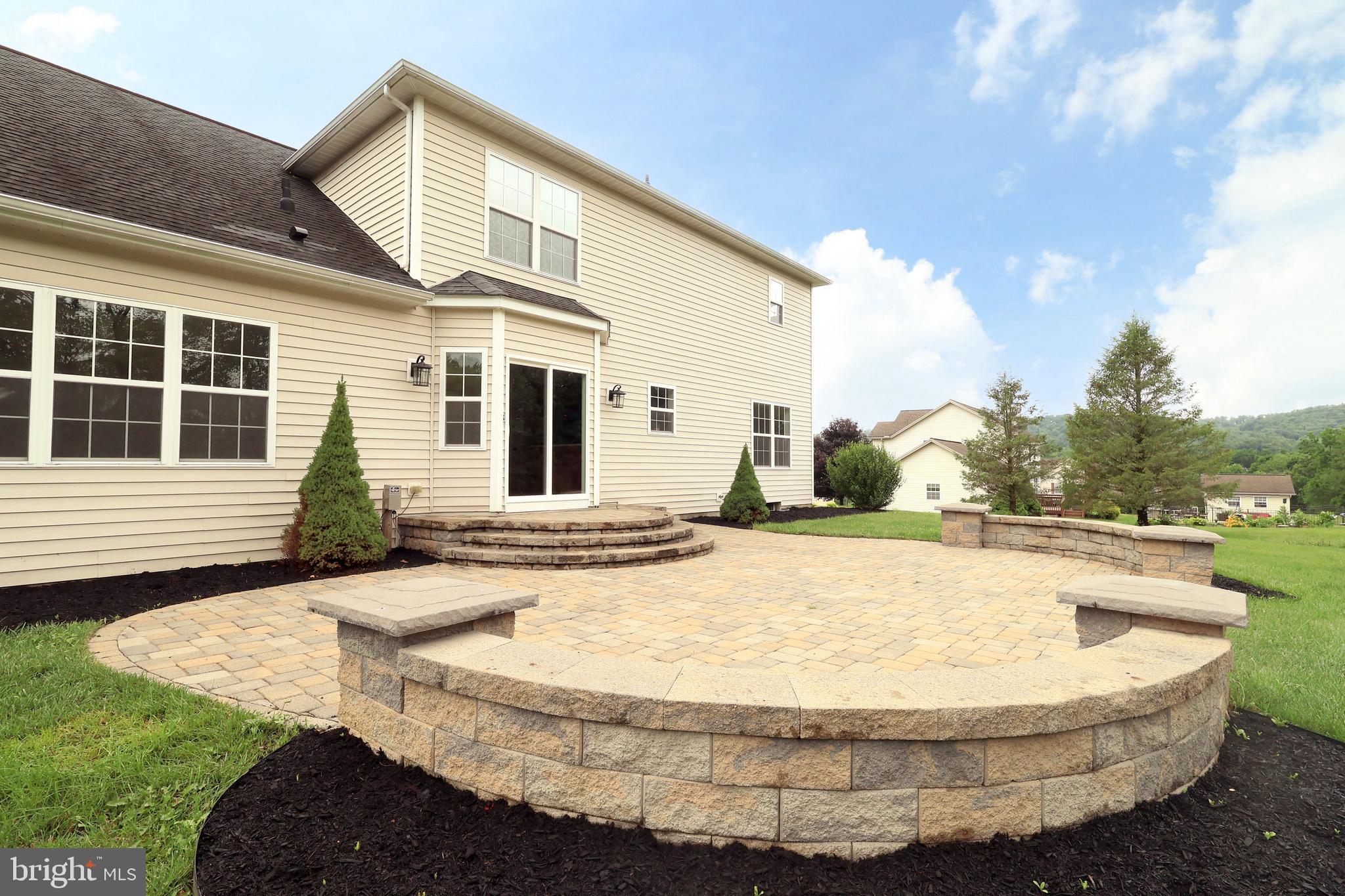 TROTTER FARMS - Residential