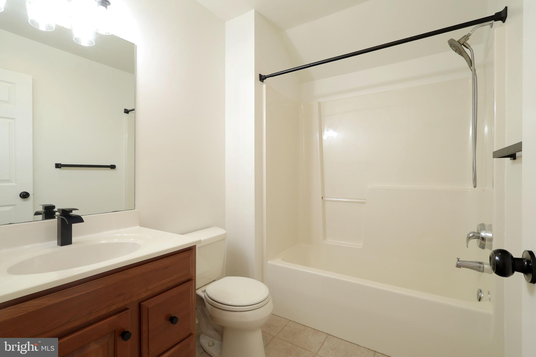 TROTTER FARMS - Residential