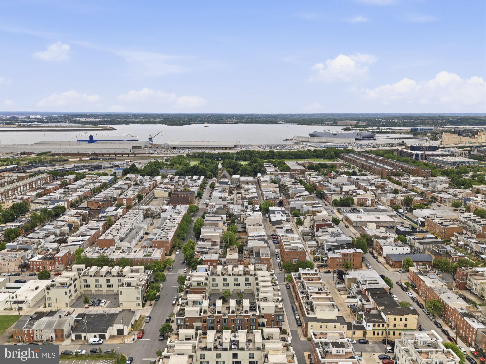 LOCUST POINT - Residential