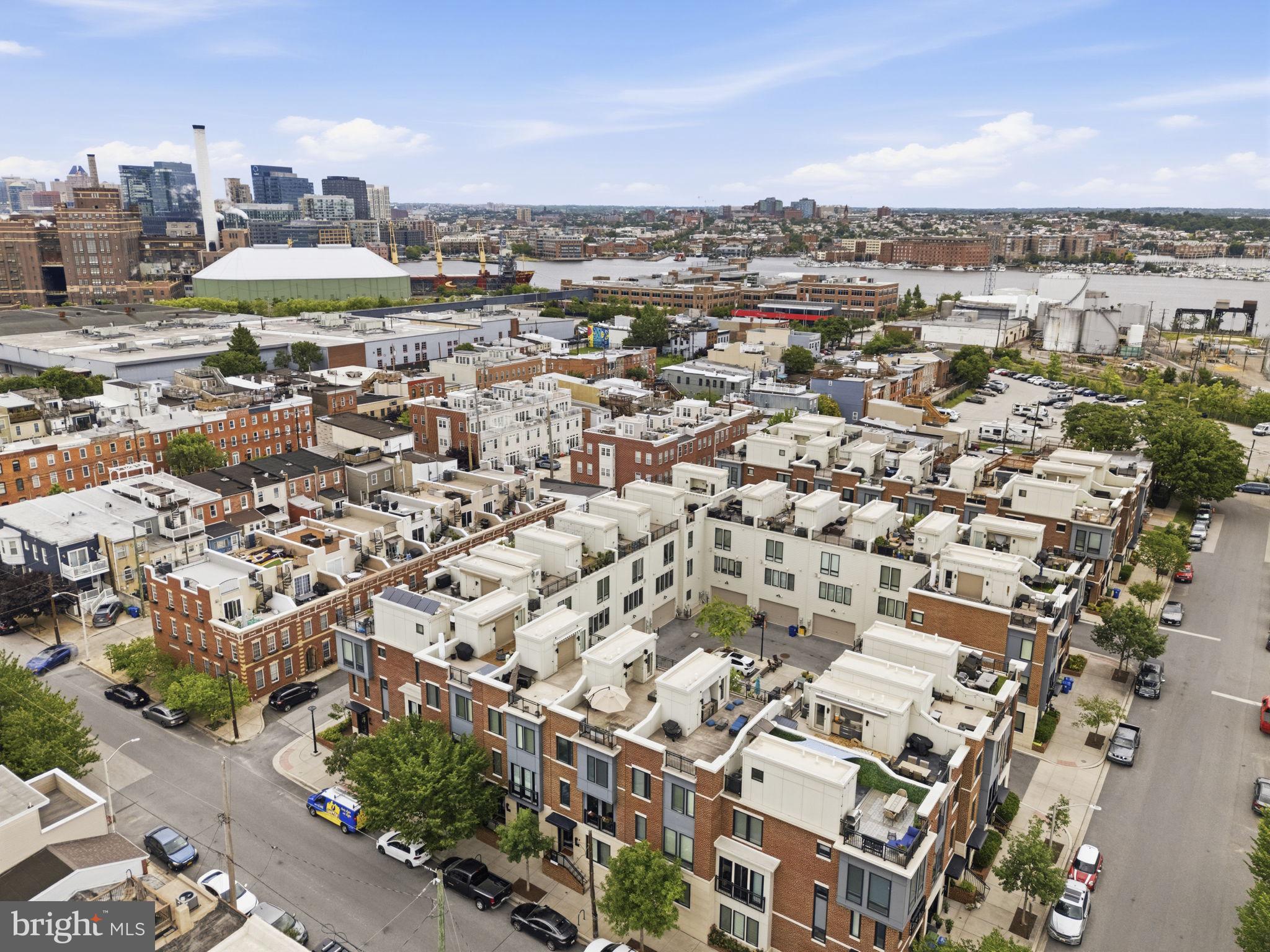 LOCUST POINT - Residential