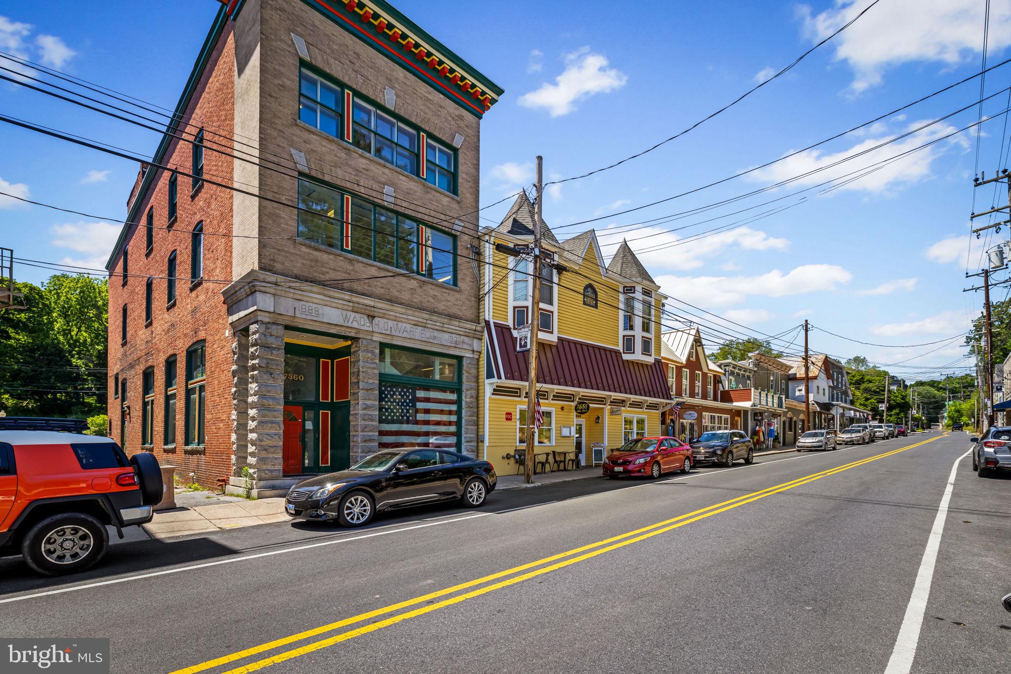 DOWNTOWN - Residential