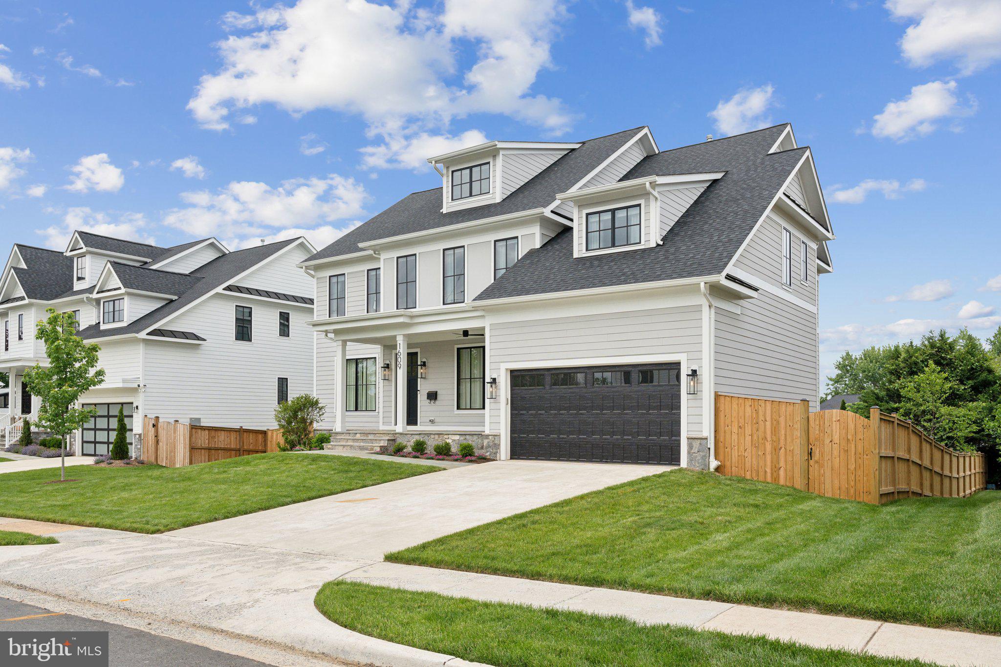 ROSEMONT - Residential