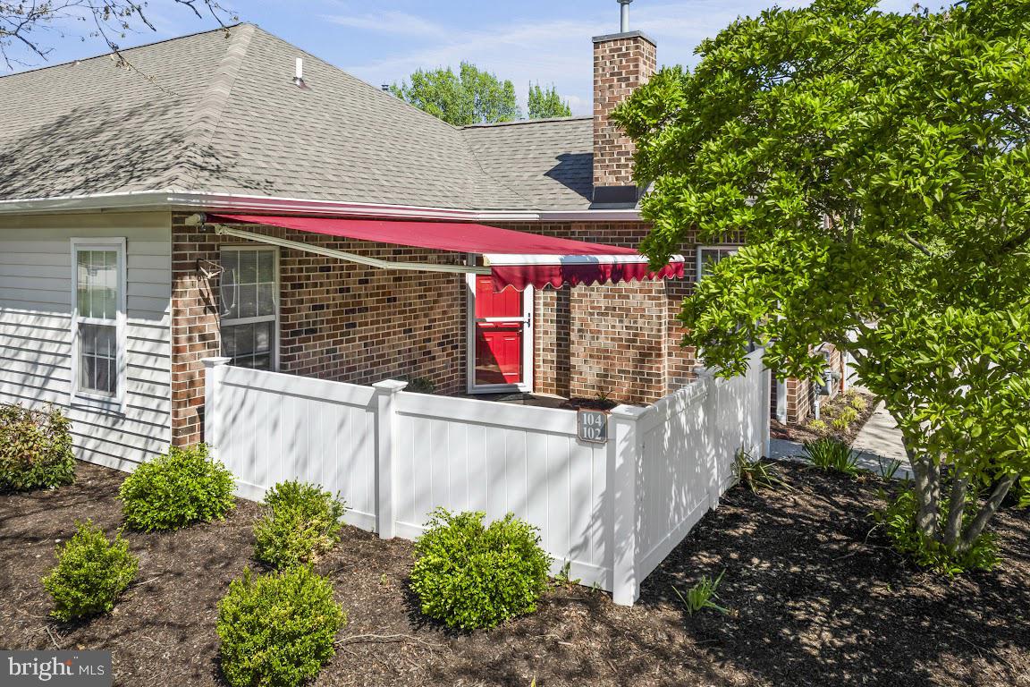 VILLAS AT FRENCH CREEK - Residential