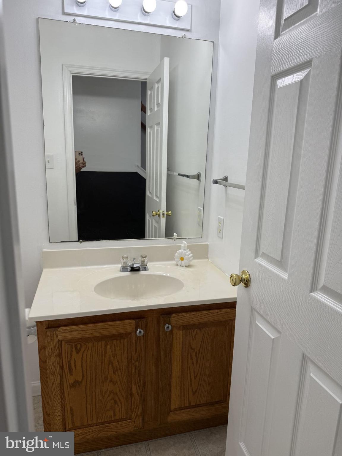 COLUMBIA - Residential