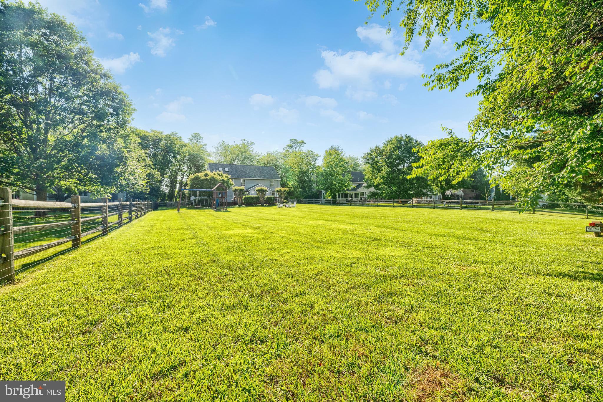 PLEASANT PLAINS - Residential