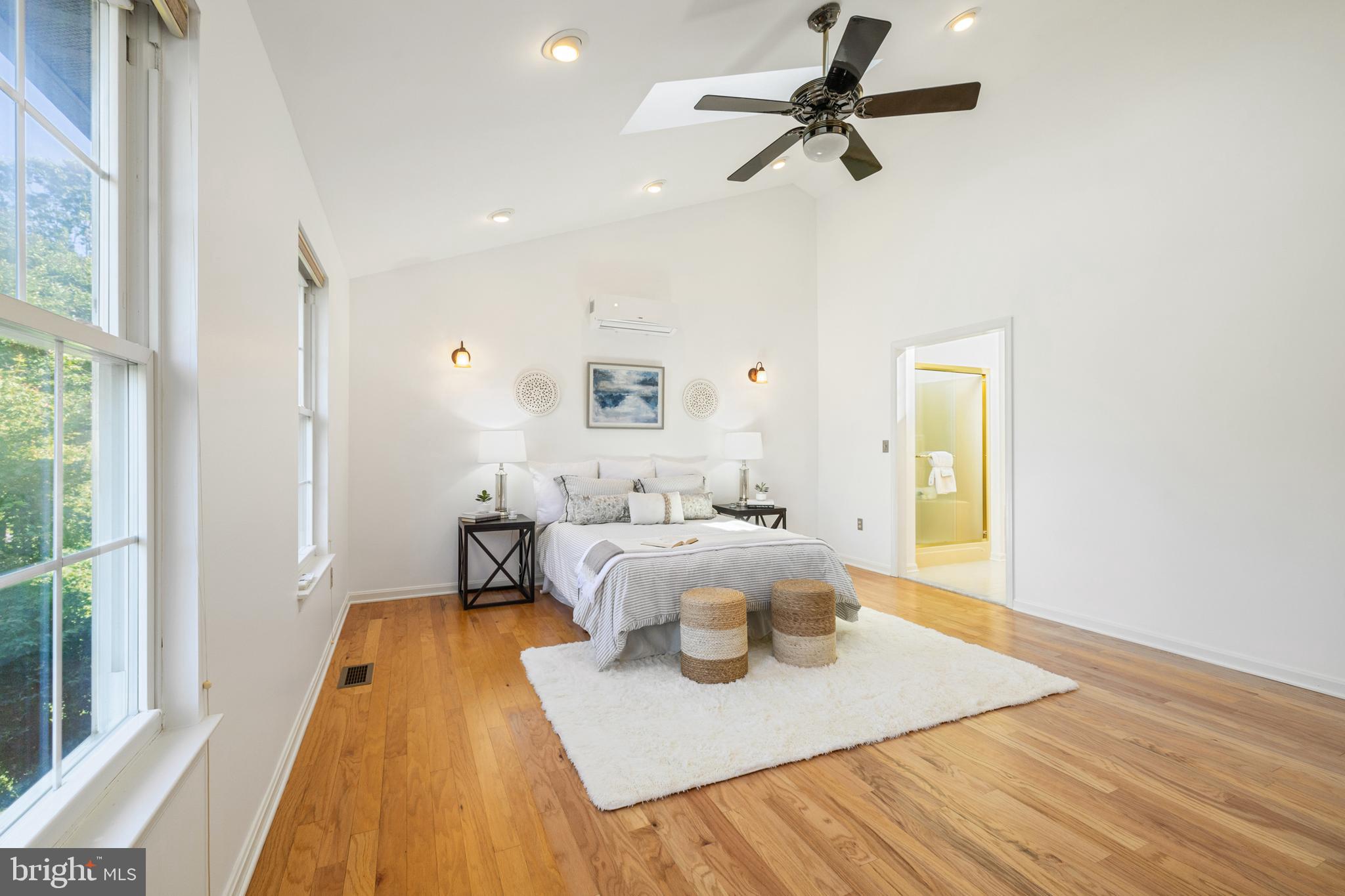 PLEASANT PLAINS - Residential