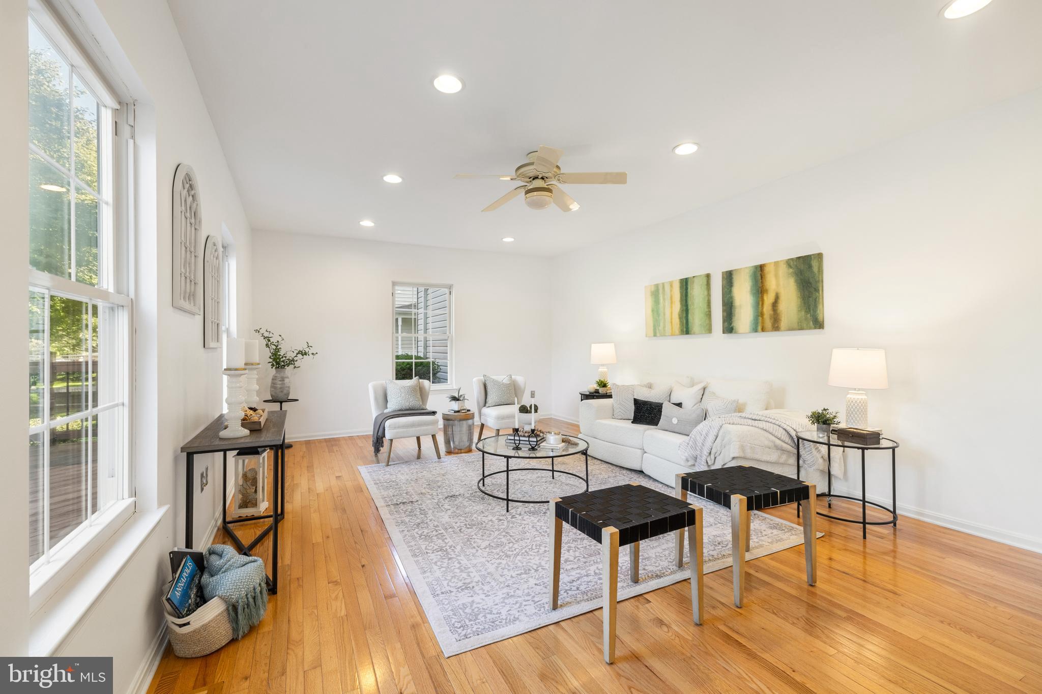 PLEASANT PLAINS - Residential