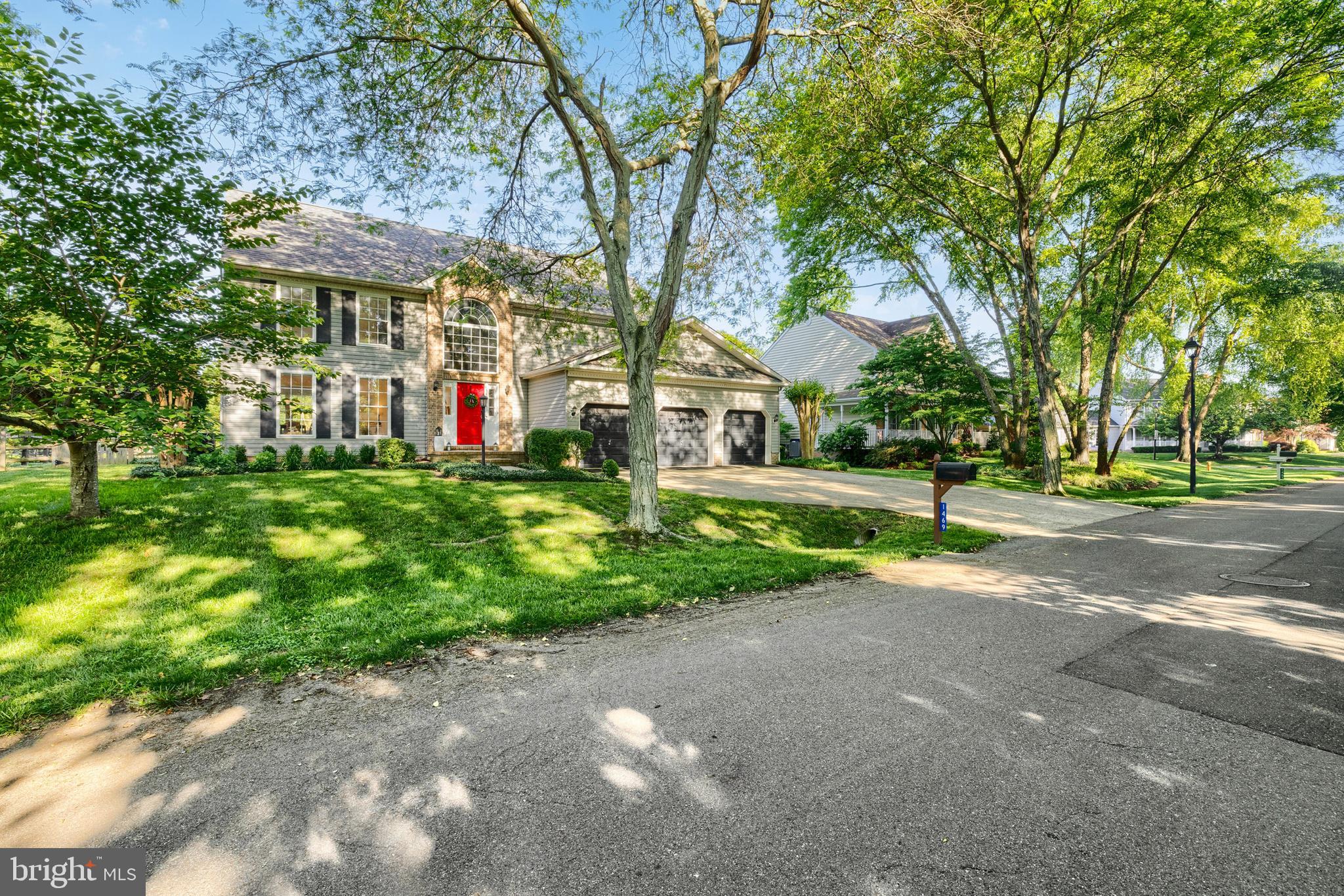 PLEASANT PLAINS - Residential