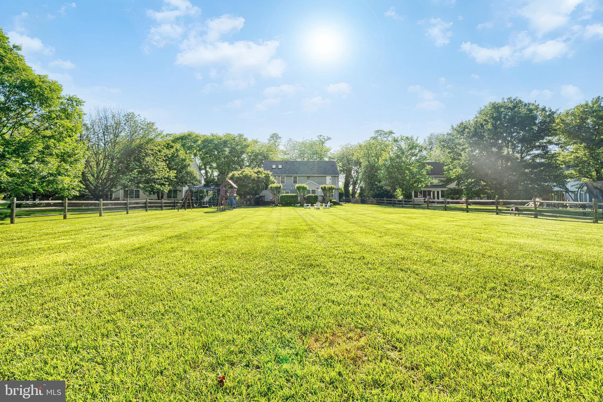 PLEASANT PLAINS - Residential
