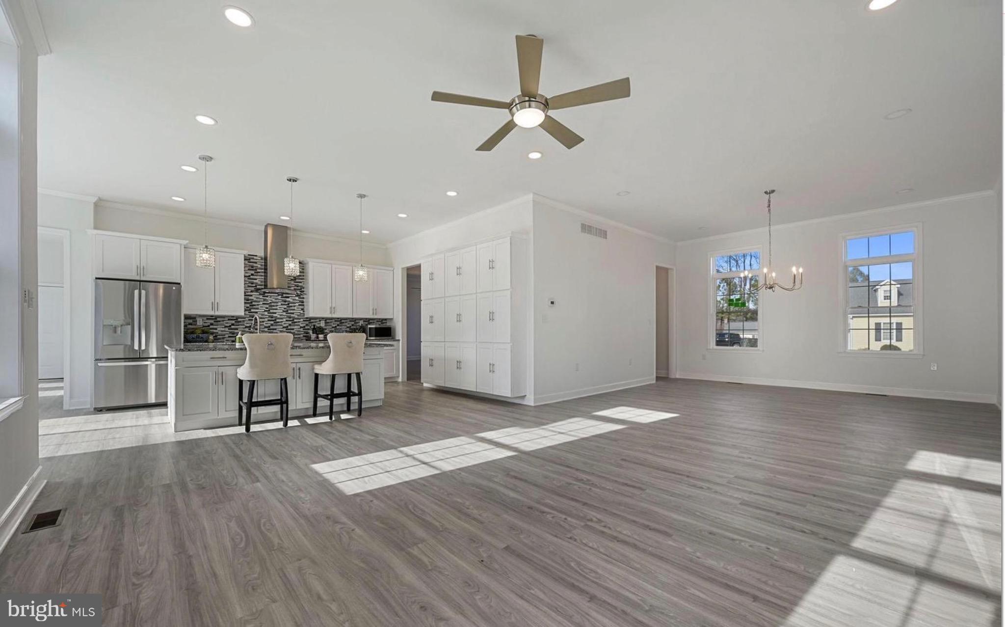 CORBINS CLOSE - Residential