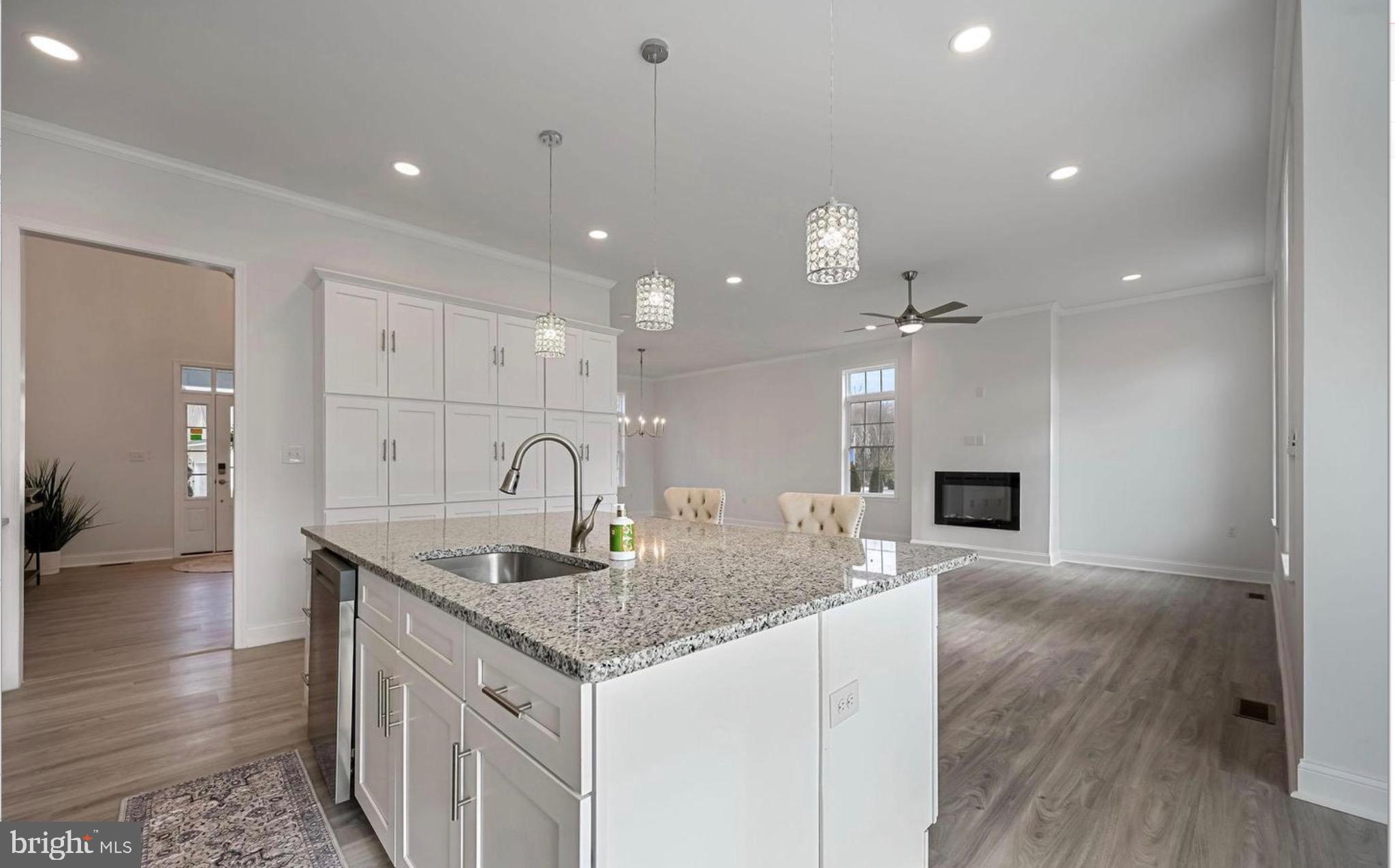 CORBINS CLOSE - Residential