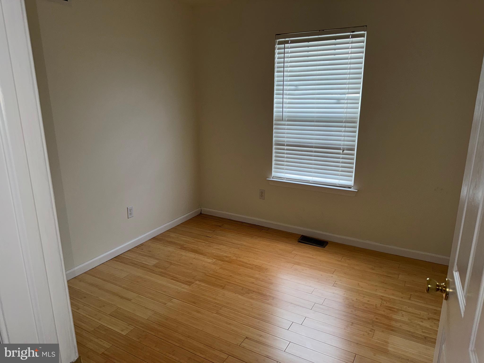 SUNNYSIDE VILLAGE - Residential