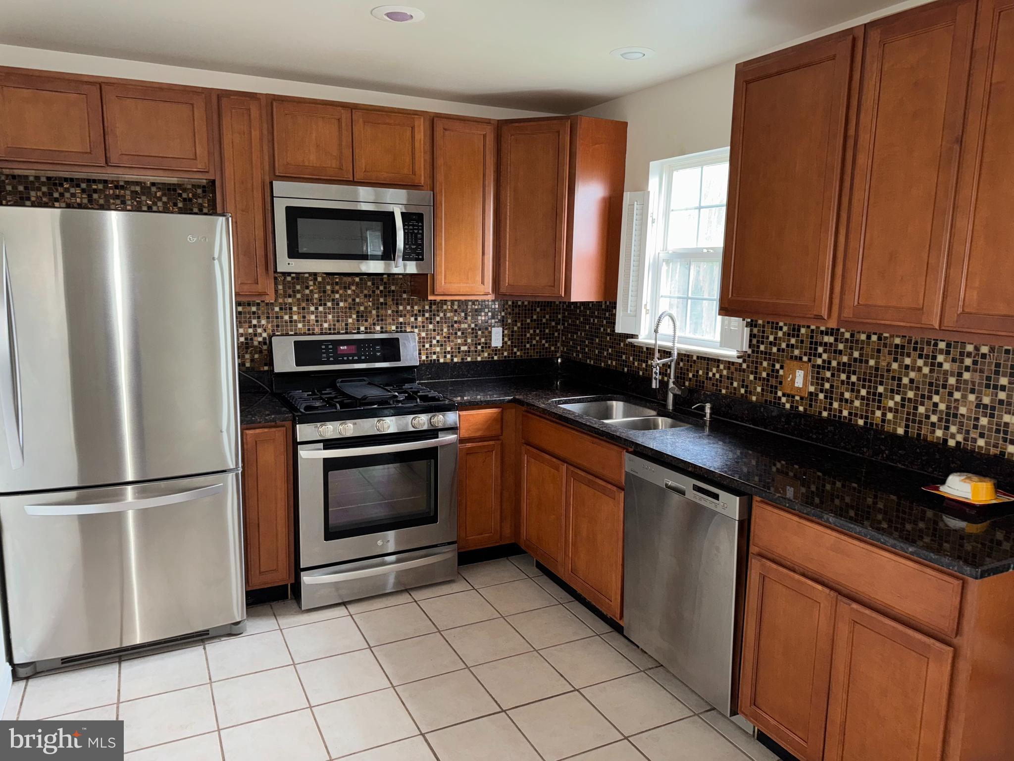 SUNNYSIDE VILLAGE - Residential