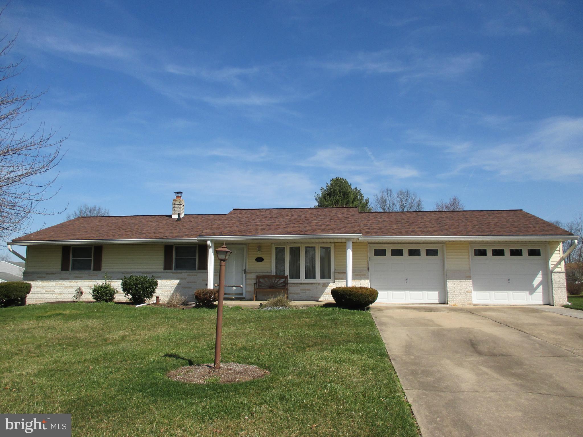 FOX CHASE ESTATES - Residential