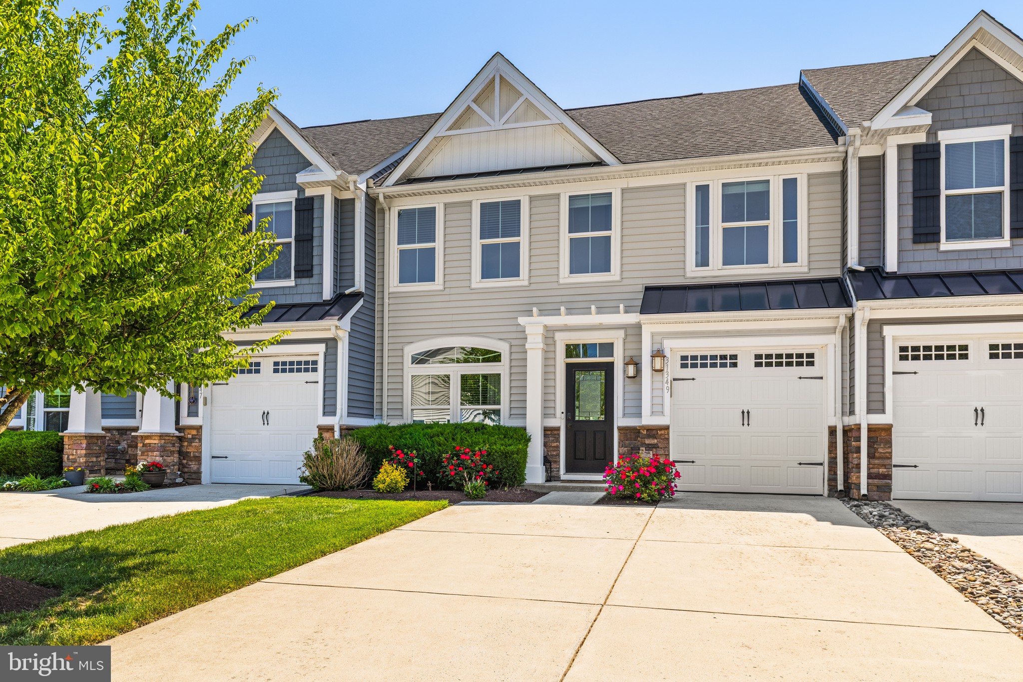 COASTAL CLUB - Residential